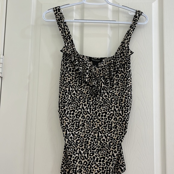 WHBM Leopard Print Tank with Ruffled Neckline - Size Medium - NWT - Picture 3 of 7